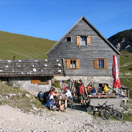 Plumsjochhütte