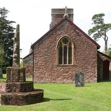 Heathfield Churchyard Cross