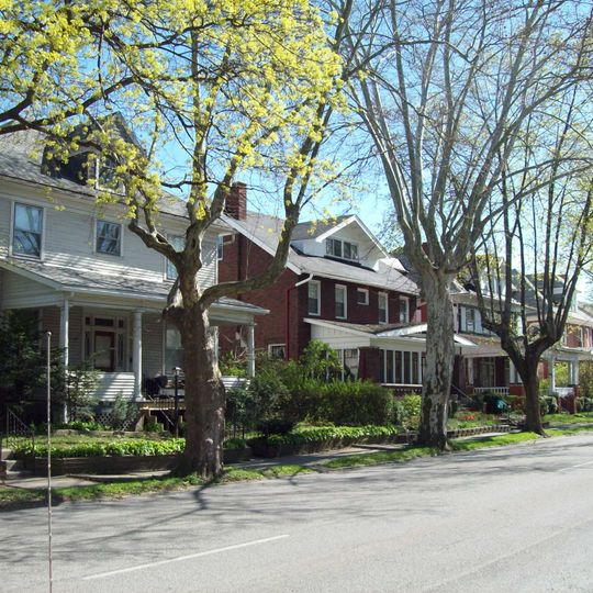 Broad Avenue Historic District