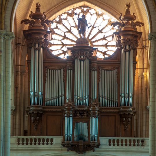 Órgano de la catedral de Saint-Pierre de Poitiers