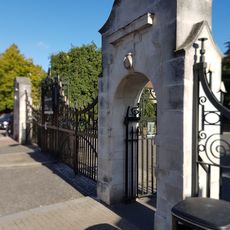 Sun Gate To Battersea Park