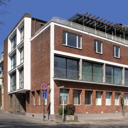 Wohnhaus Kunibertsklostergasse 1, Köln