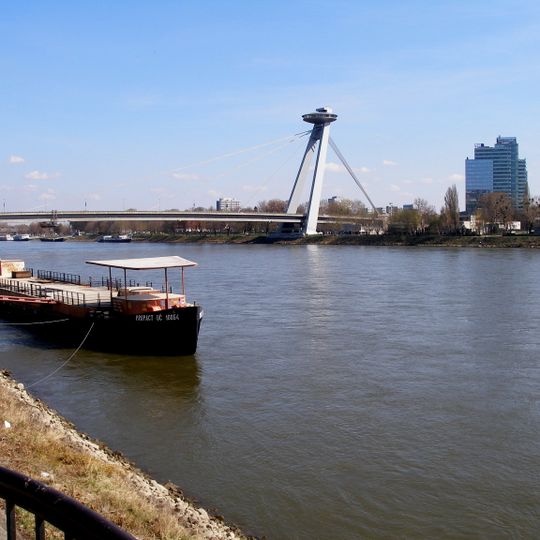 Dvořákovo nábrežie, Bratislava