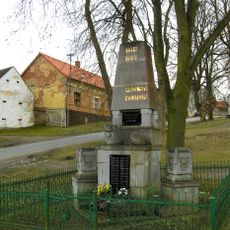 Pomník padlým ve Hromnici