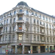 Karl-Marx-Straße 108, Werbellinstraße 1