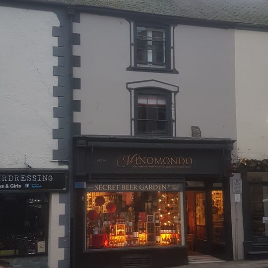 House and Conwy Fine Wines
