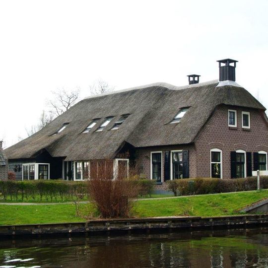 Dwarsgracht 21,  8355CT  Giethoorn