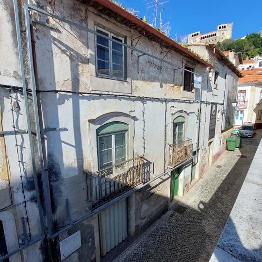 Edifício na Travessa da Tipografia, n.º 9 a 13