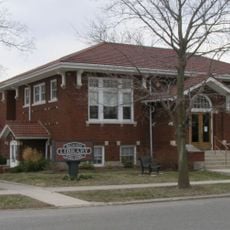 Roann-Paw Paw Township Public Library