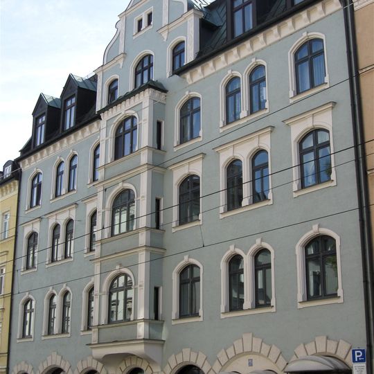 Mietshaus