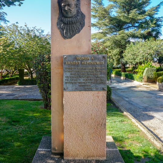Escultura de Ronda a Ernest Hemingway