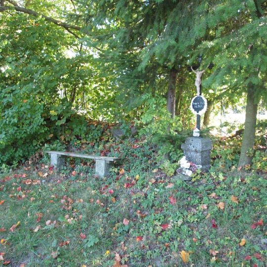 Kříž východně od Chyšek