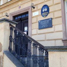 Pamětní deska s díkem za osvobození města v Nýřanech