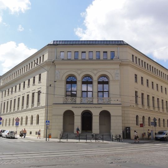 Gmach Ziemstwa Kredytowego, ob. Państwowa Wyższa Szkoła Sztuk Plastycznych