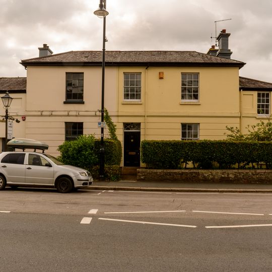 19 And 21, Plymouth Road