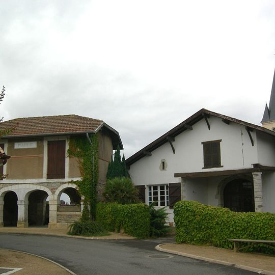 Église Saint-Pierre d'Orist