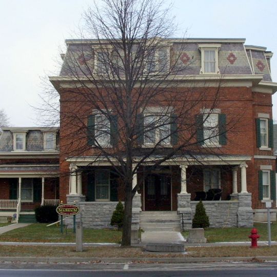 Dr. John Quincy Howe House