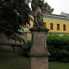 Sochy ze zrušeného mostu přes Jánský potok