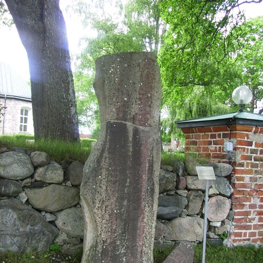 Södermanlands runinskrifter 14