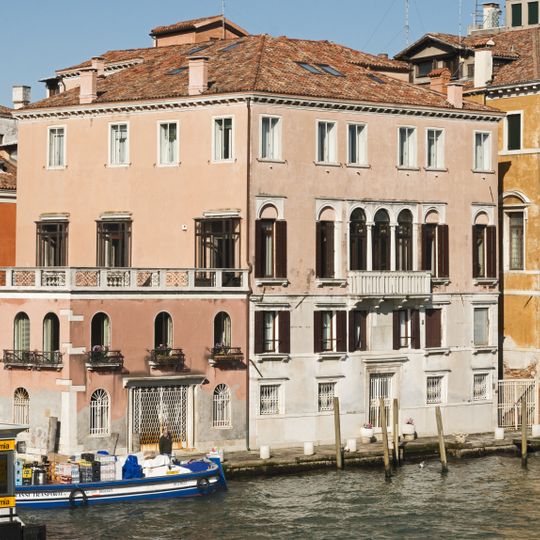 Palazzo Querini alla Carità