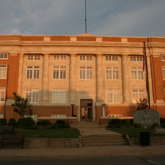 Conway County Courthouse