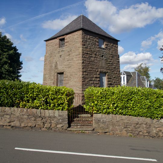 Dundee, Law Road, Water Tower