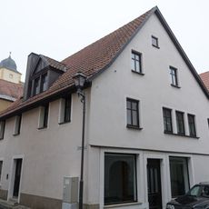 Wohn- und Geschäftshaus