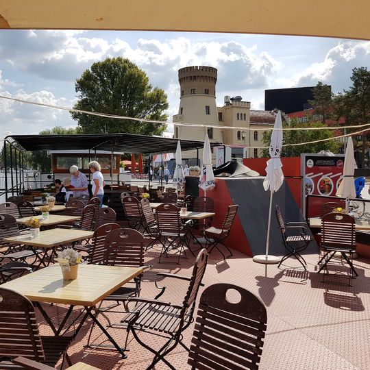 Schiffsrestaurant "John Barnett"