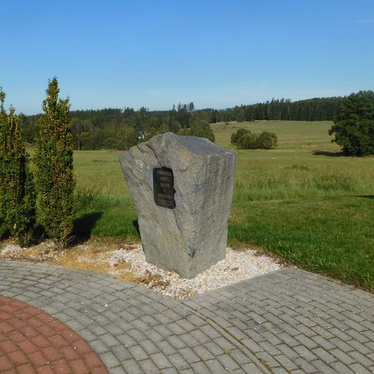 Pomník obětem válek a bezpráví v Kolové