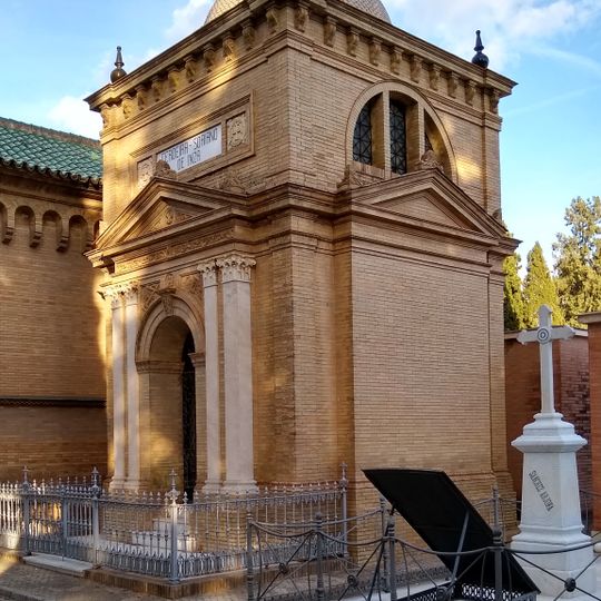 Panteones en el Cementerio de San Fernando
