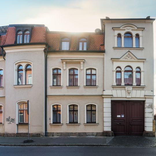 Wohnhaus in offener Bebauung Dewitzer Straße 26