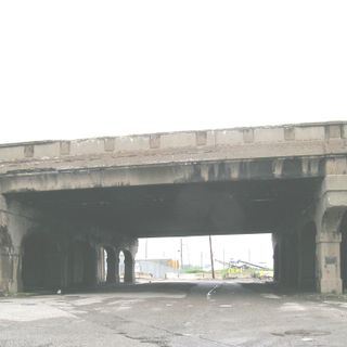 Fort Street–Pleasant Street and Norfolk & Western Railroad Viaduct