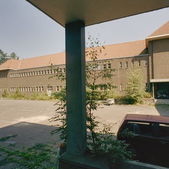 Schoolgebouw voor lager onderwijs