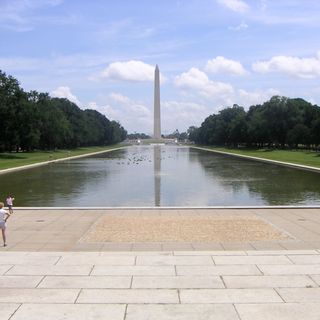 Espelho d'água do Lincoln Memorial