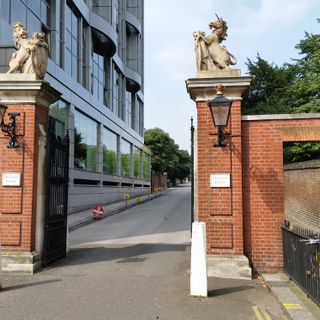 Entrance Gates To Kensington Palace