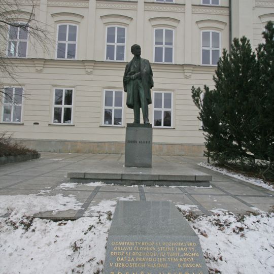 Statue of Zdeněk Nejedlý in Litomyšl