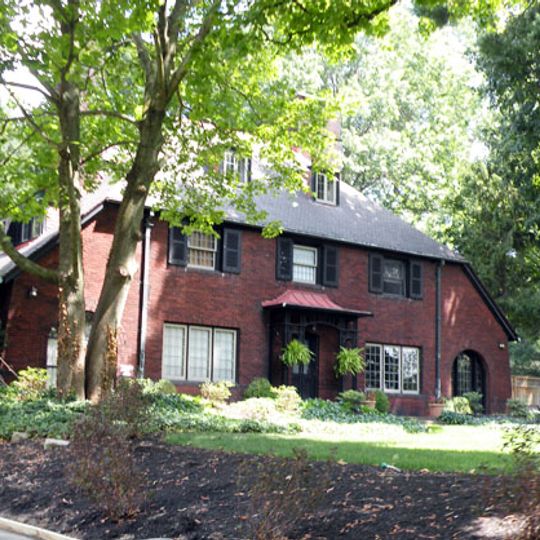 George J. Schmitt House