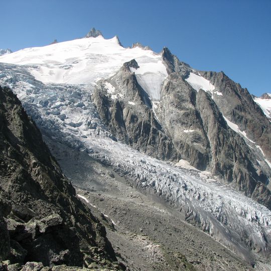 Petoudes Glacier