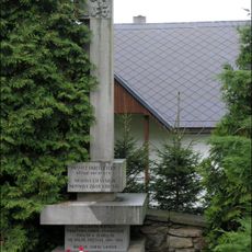 Pomník padlých z I. světové války a hrob Jaroslava Haška