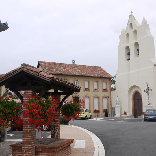 Église Saint-Amat de Sauveterre