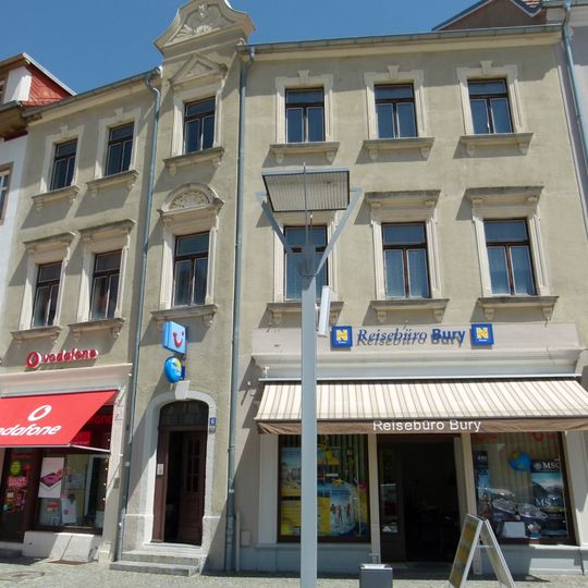 Wohnhaus mit Laden in geschlossener Bebauung Altmarkt 6