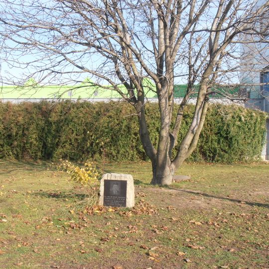 Pomník Václava Podmela ve Slatině