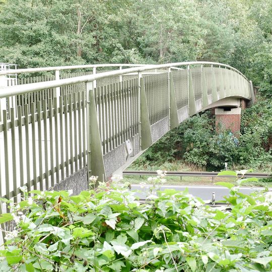 Rut-und-Klaus-Bahlsen-Brücke