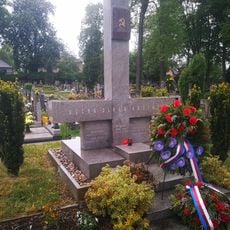 Památník a hrob rudoarmějců