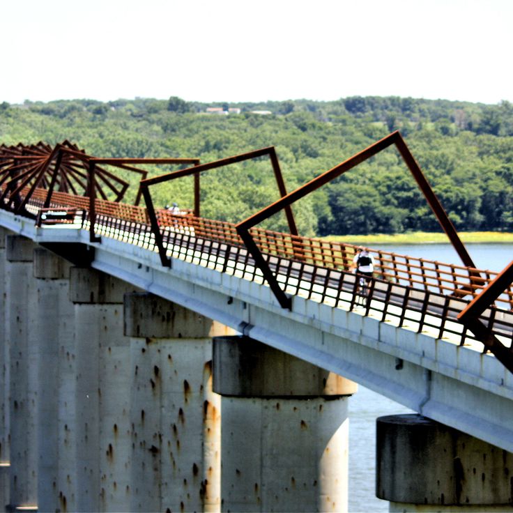 Pont du sentier High Trestle Trail