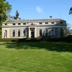 Oranjerie, Broekhuisen