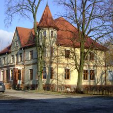 Manor house in Wierzchosławice