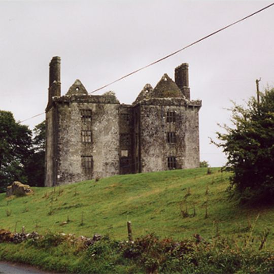 Glinsk Castle