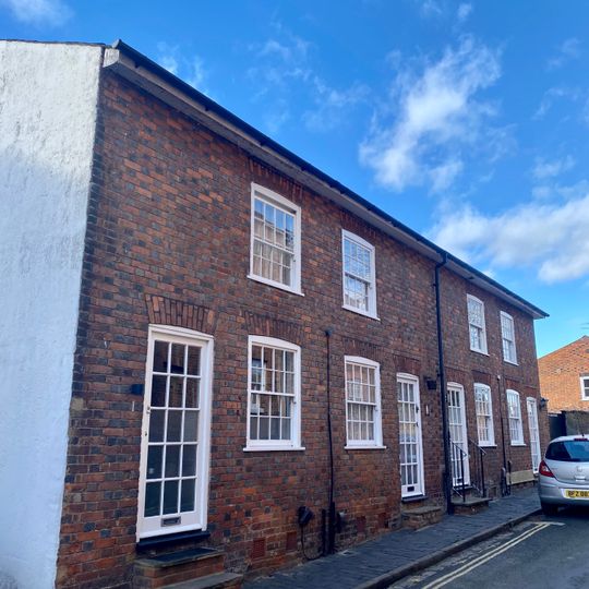 1-7, Welclose Street