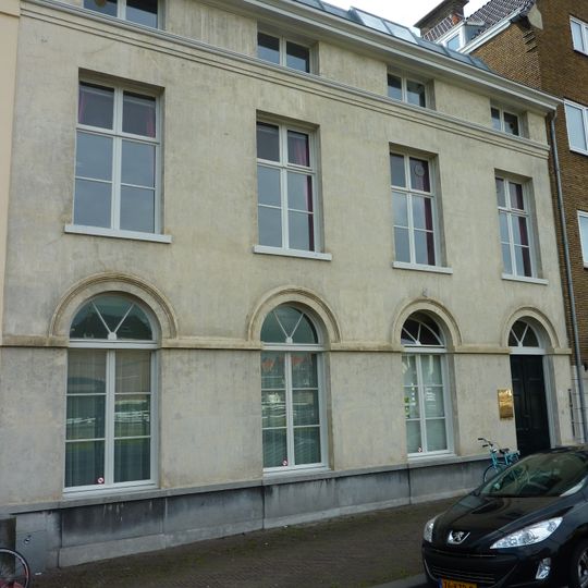Koninginnegracht 35, The Hague
